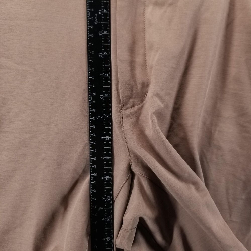 BYLT Premium Basics Shorts Mens‎ 40 Brown Kinetic Chino Stretch 9" Performance - Picture 8 of 12